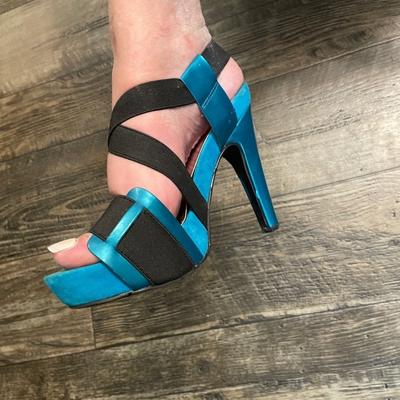 Jessica Simpson Black & Teal Metallic Platform Heels Size 6-6.5 - Picture 10 of 12
